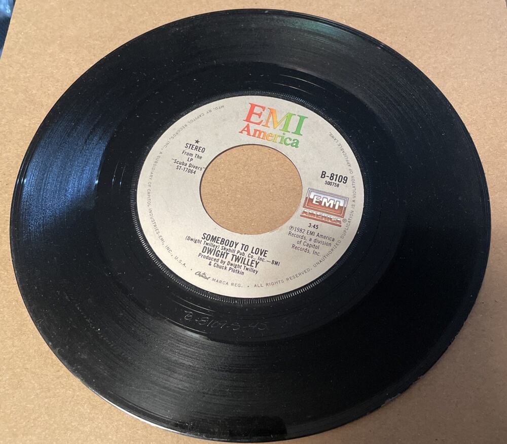 Dwight Twilley - Later that Night/Somebody to Love B-8109 45rpm